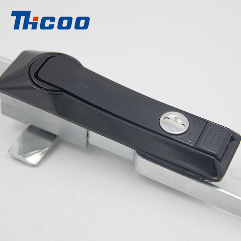 Press The Bounce Rocker Lock-A8102