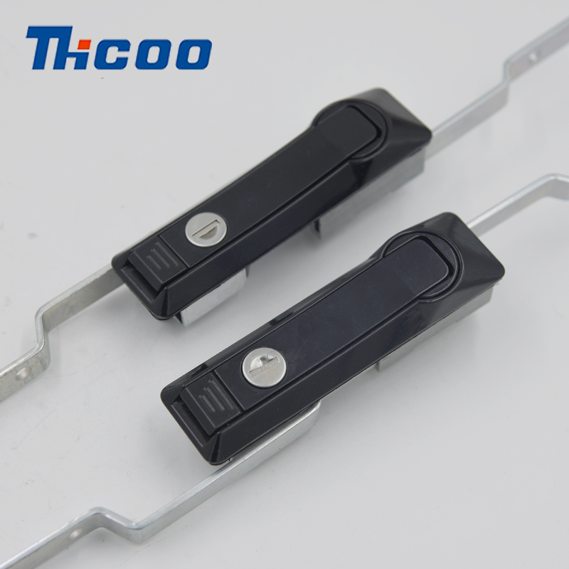 Press The Bounce Rocker Lock-A8102